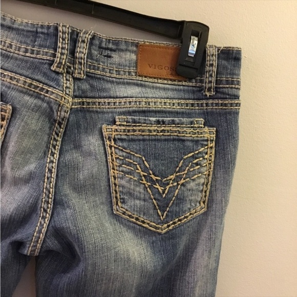 VIGOSS size 5 Jean Capri 7 pocket
2 button and zipper closure - Picture 2 of 12